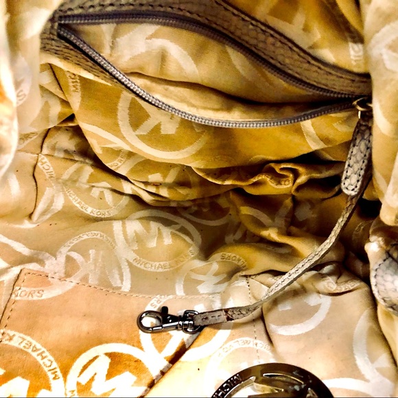 MICHAEL KORS sophisticated Hobo bag - Picture 10 of 11